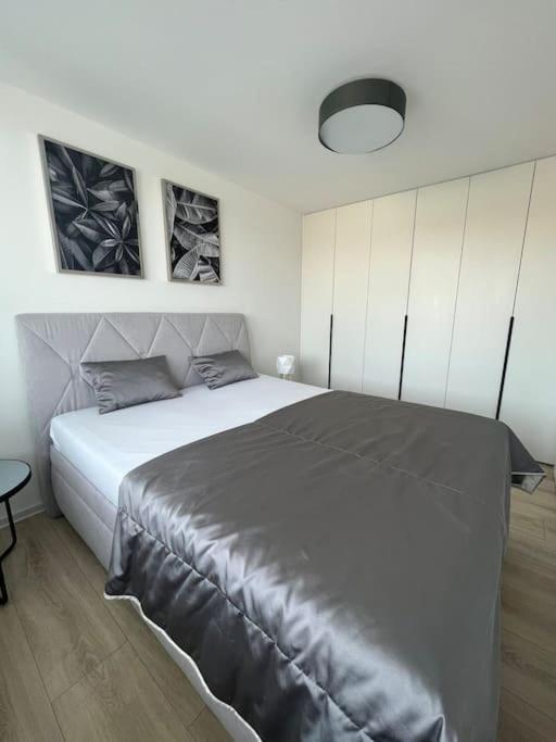 Apartman Centrum S Parkovanim Kosice Luaran gambar